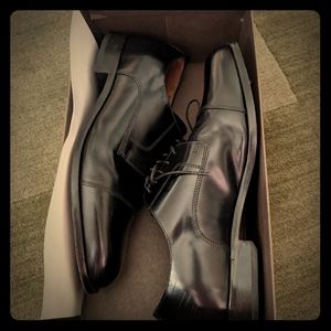 Men's Black Dress Shoes